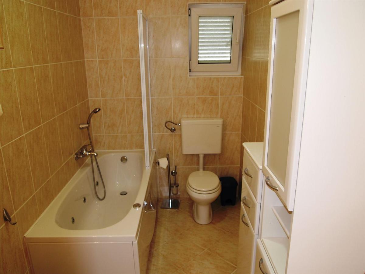 Willa House Frlan Soline  Zewnętrze zdjęcie